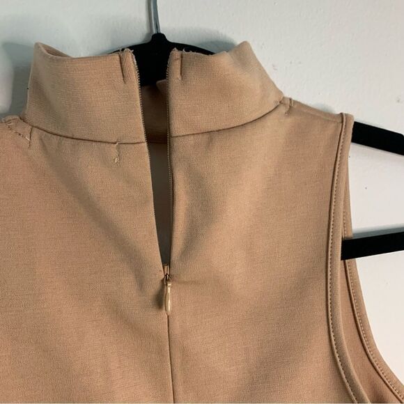 Revamped Tan Choker Keyhole Crop Top Size Medium - Picture 3 of 5